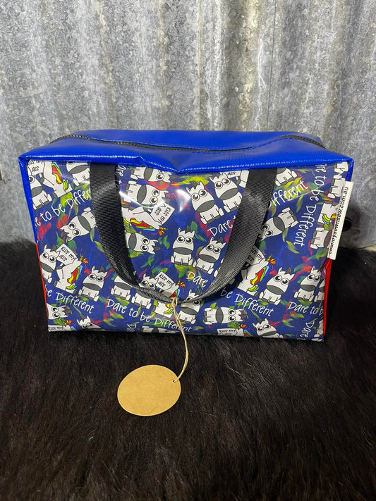 Ready made Large Toiletry Bag - Dare to be different