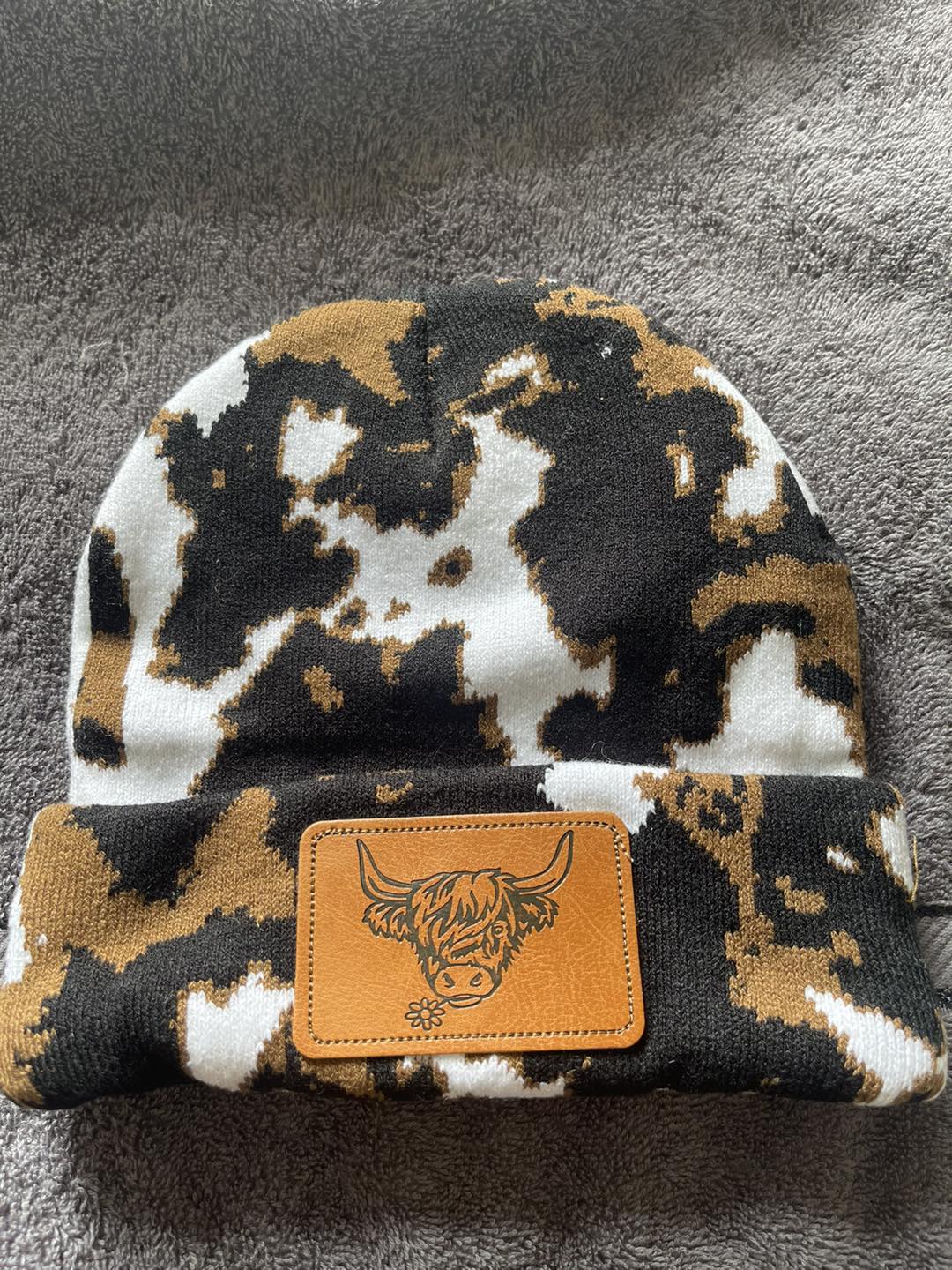 Cow print beanie - Highland cow 8