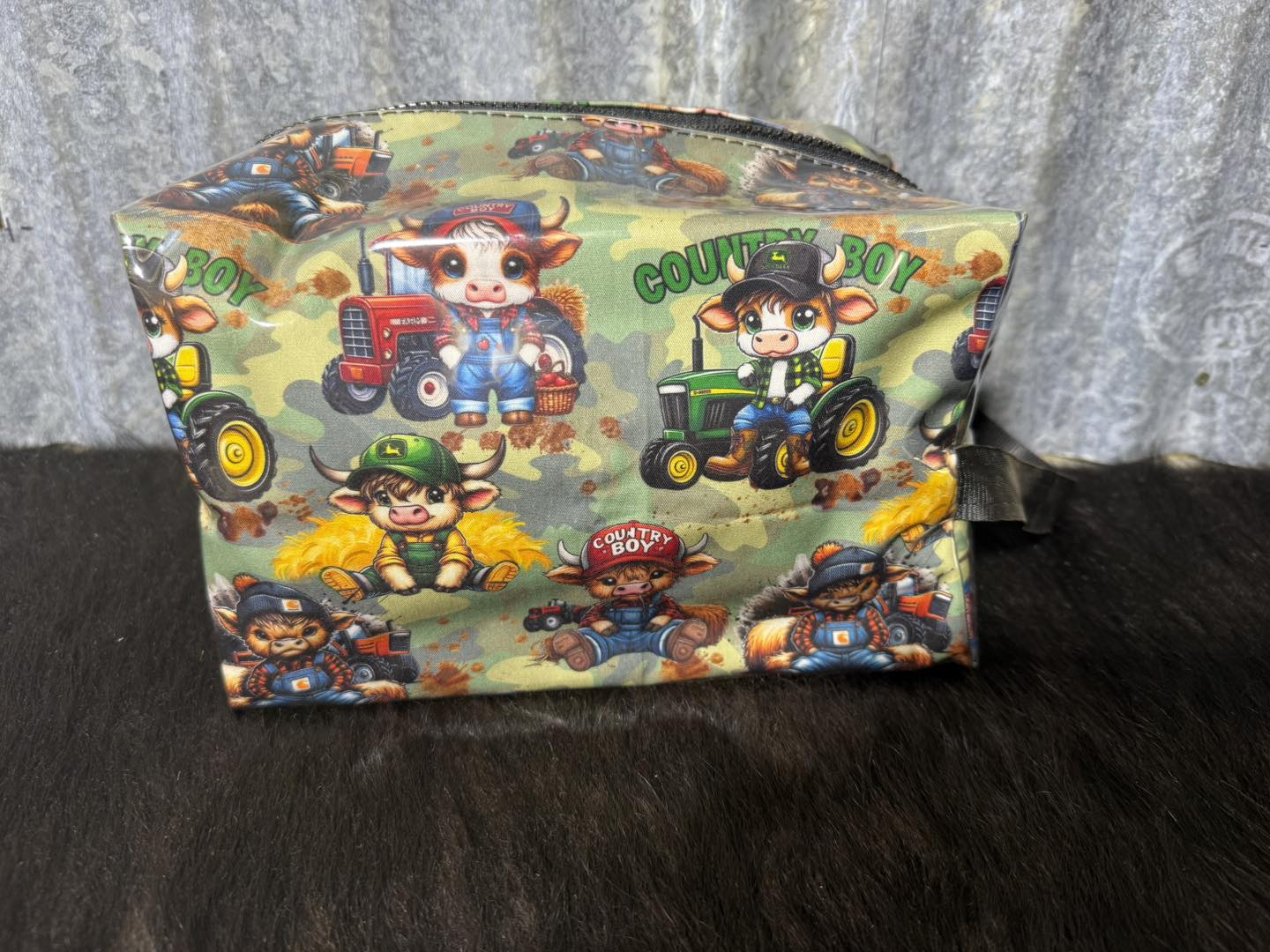Box Toiletry Bag -Country Boy
