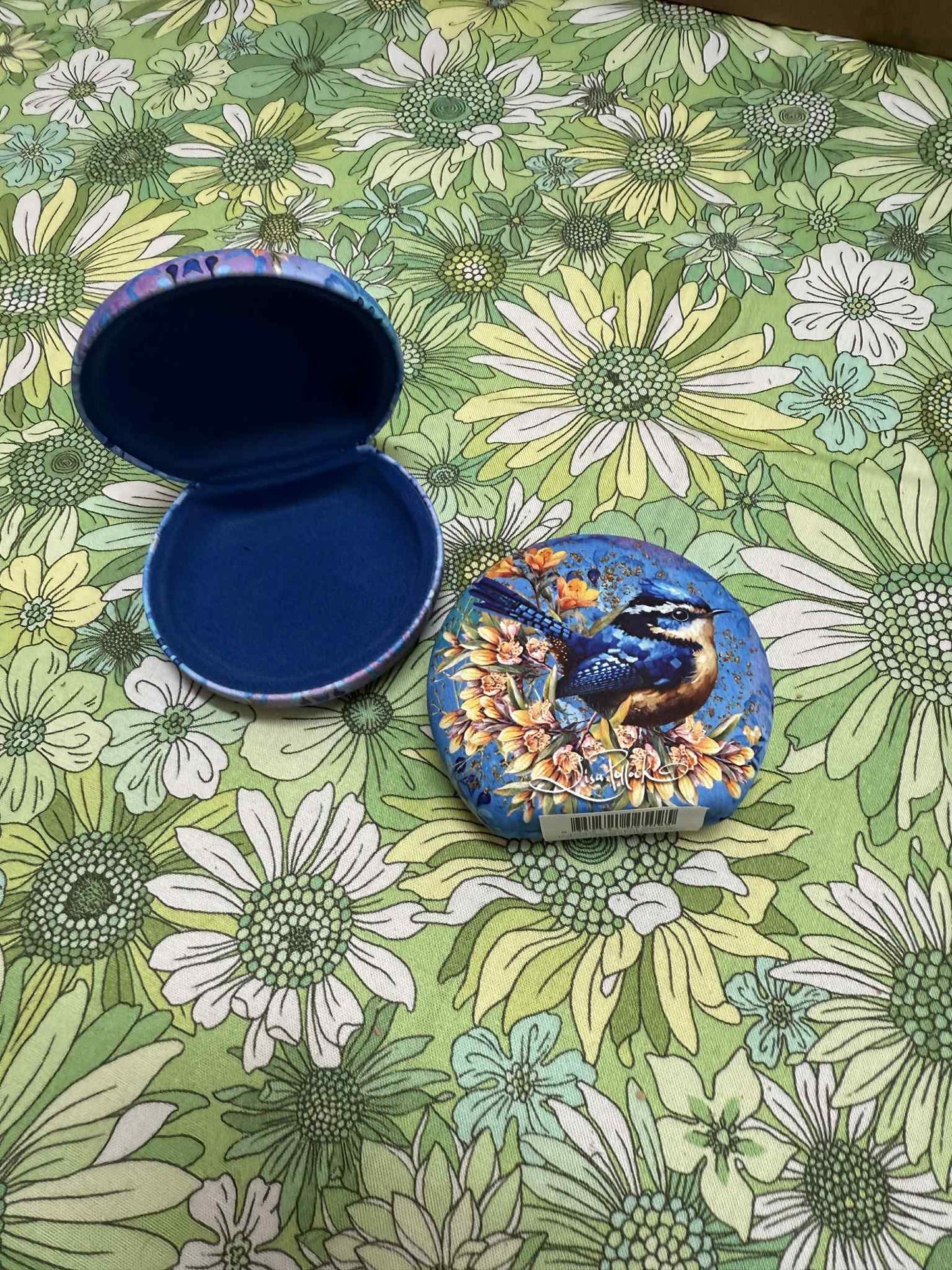 Lisa Pollock Travel Case - Royal Wrens