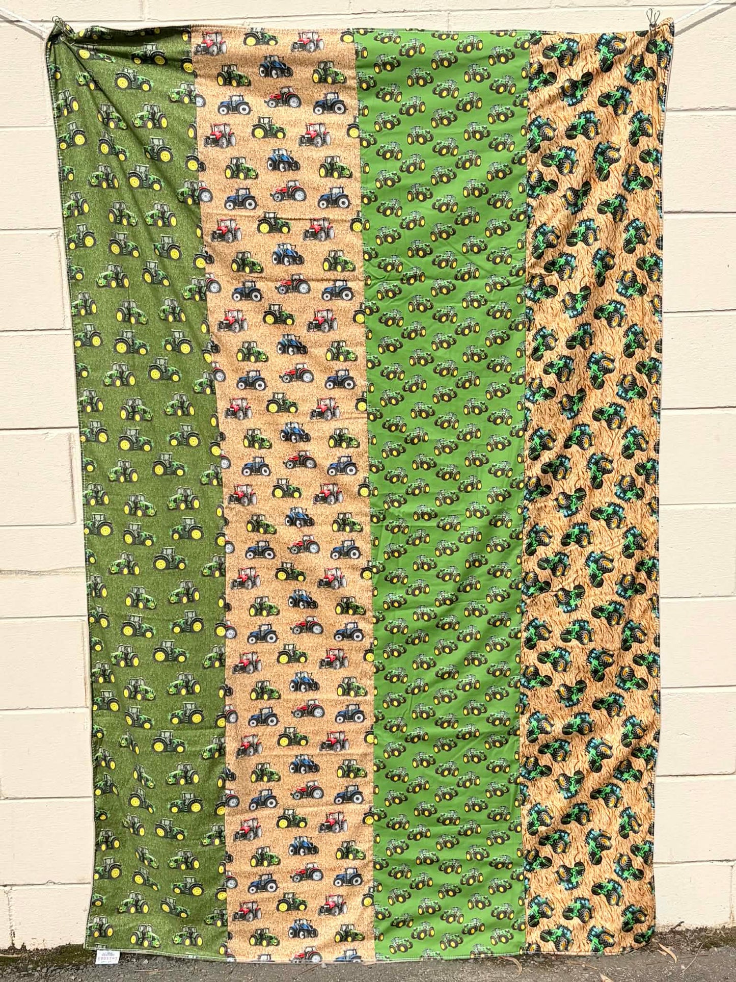 Swag blanket - tractors