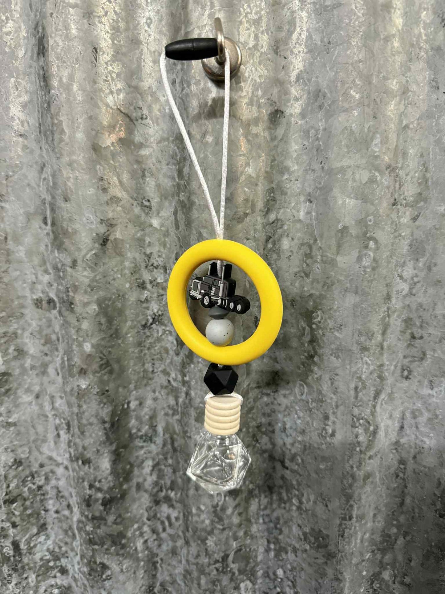 Ring Car Freshener - Black Truck