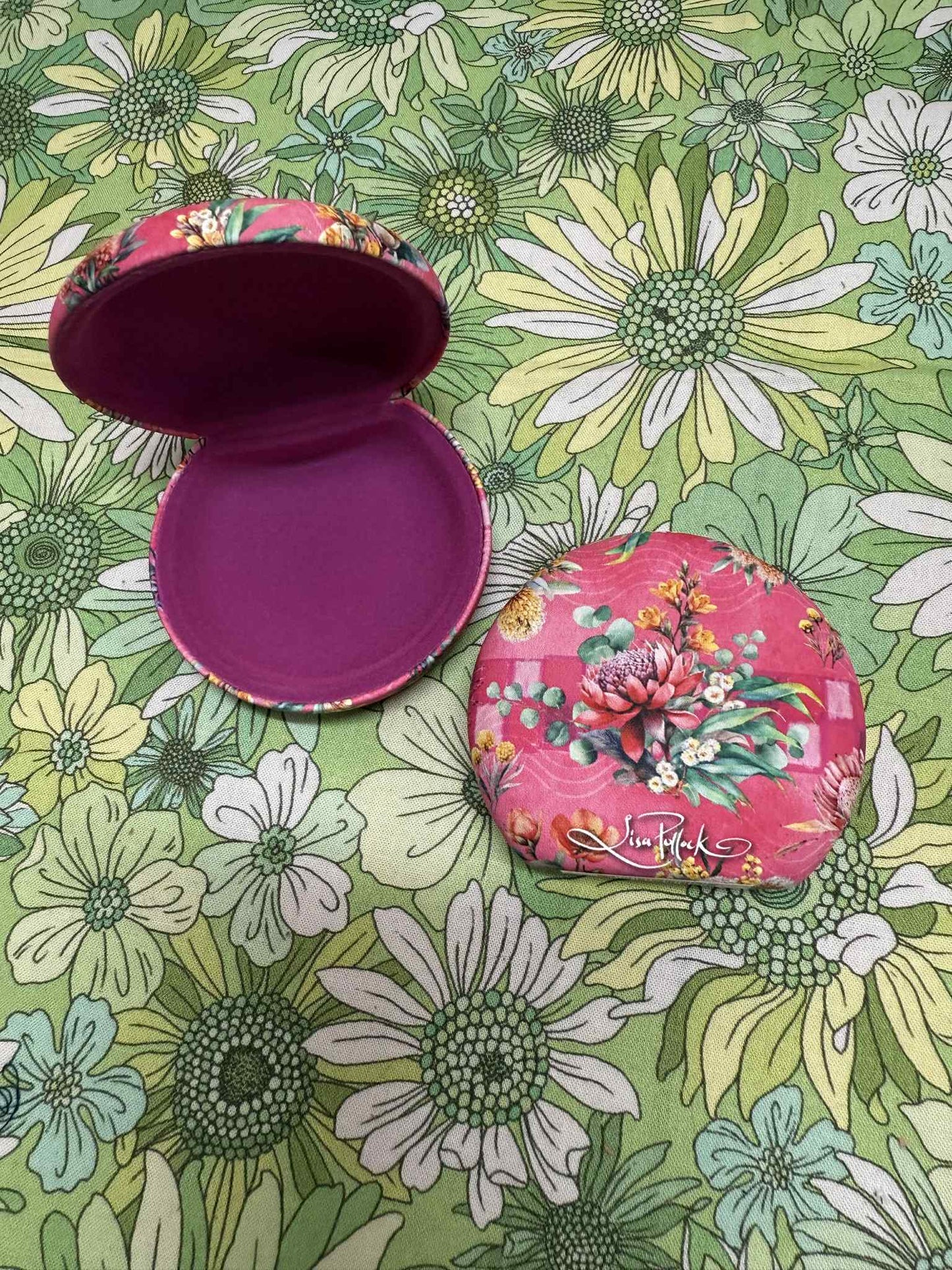 Lisa Pollock Travel Case - Pretty Postage Florals