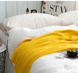 Knitted Cot blanket