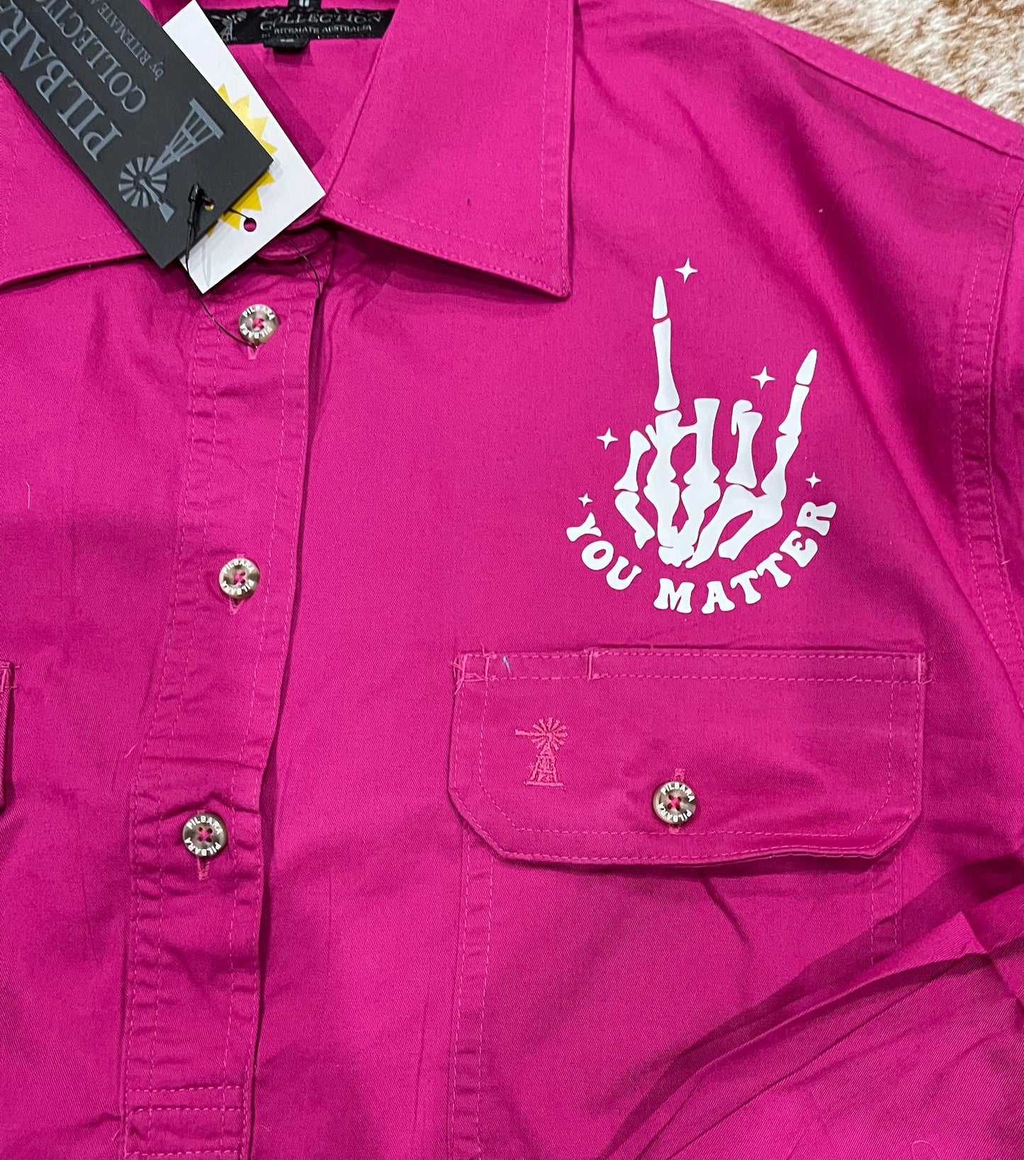 Womens Pilbara Shirt - person behind me