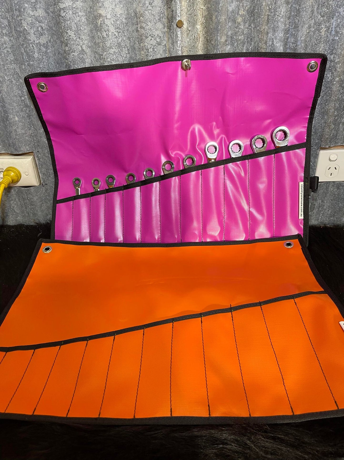 Spanner tool roll