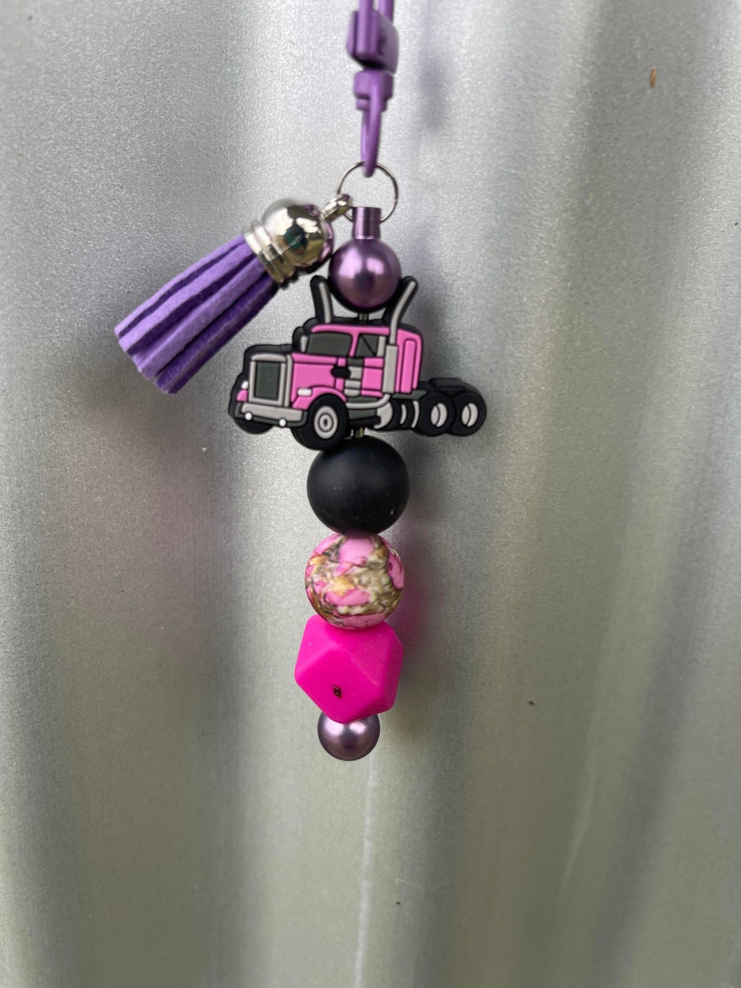 Keyring, beaded - Pink Truck