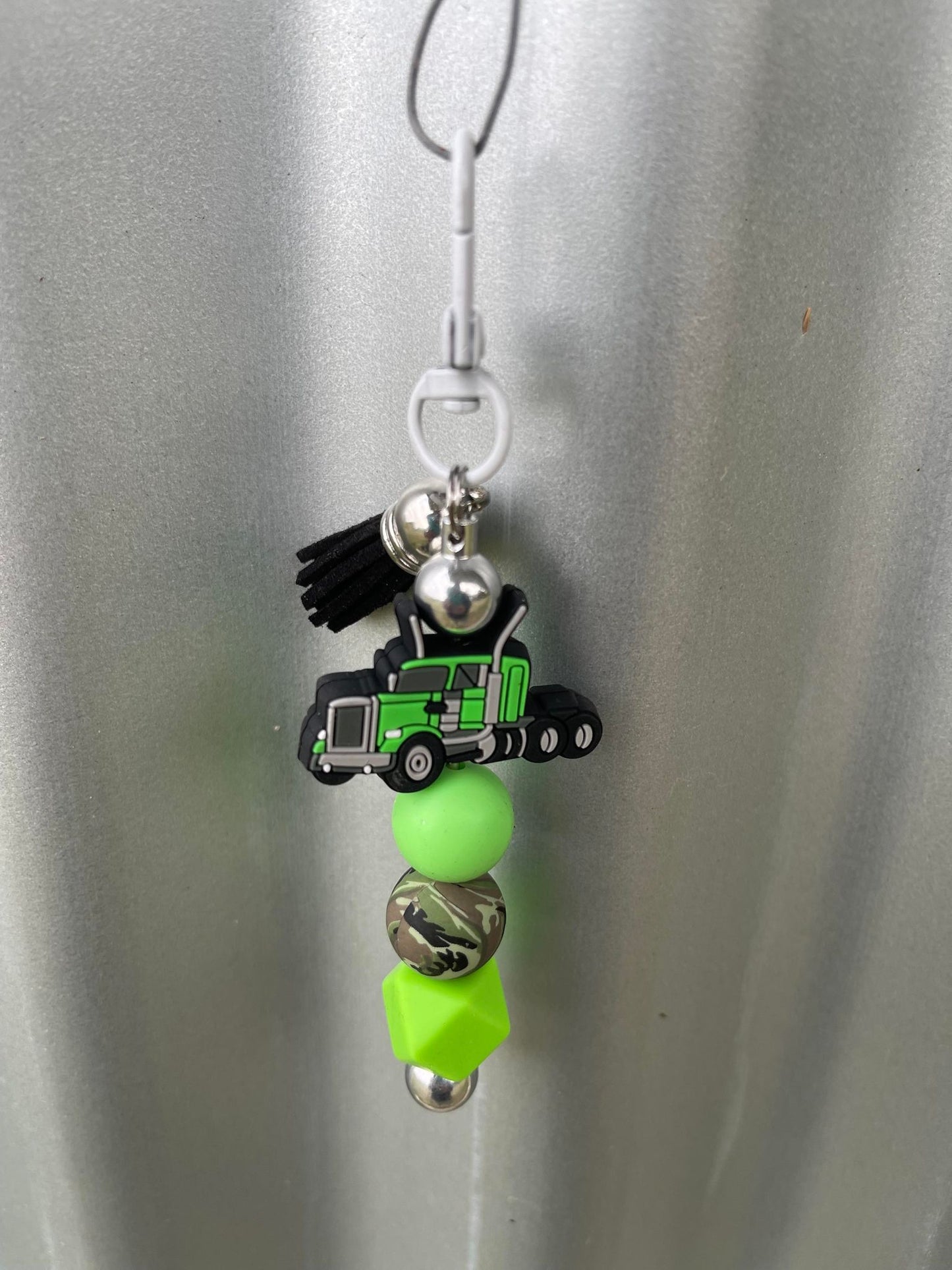 Keyring, beaded - Green Truck