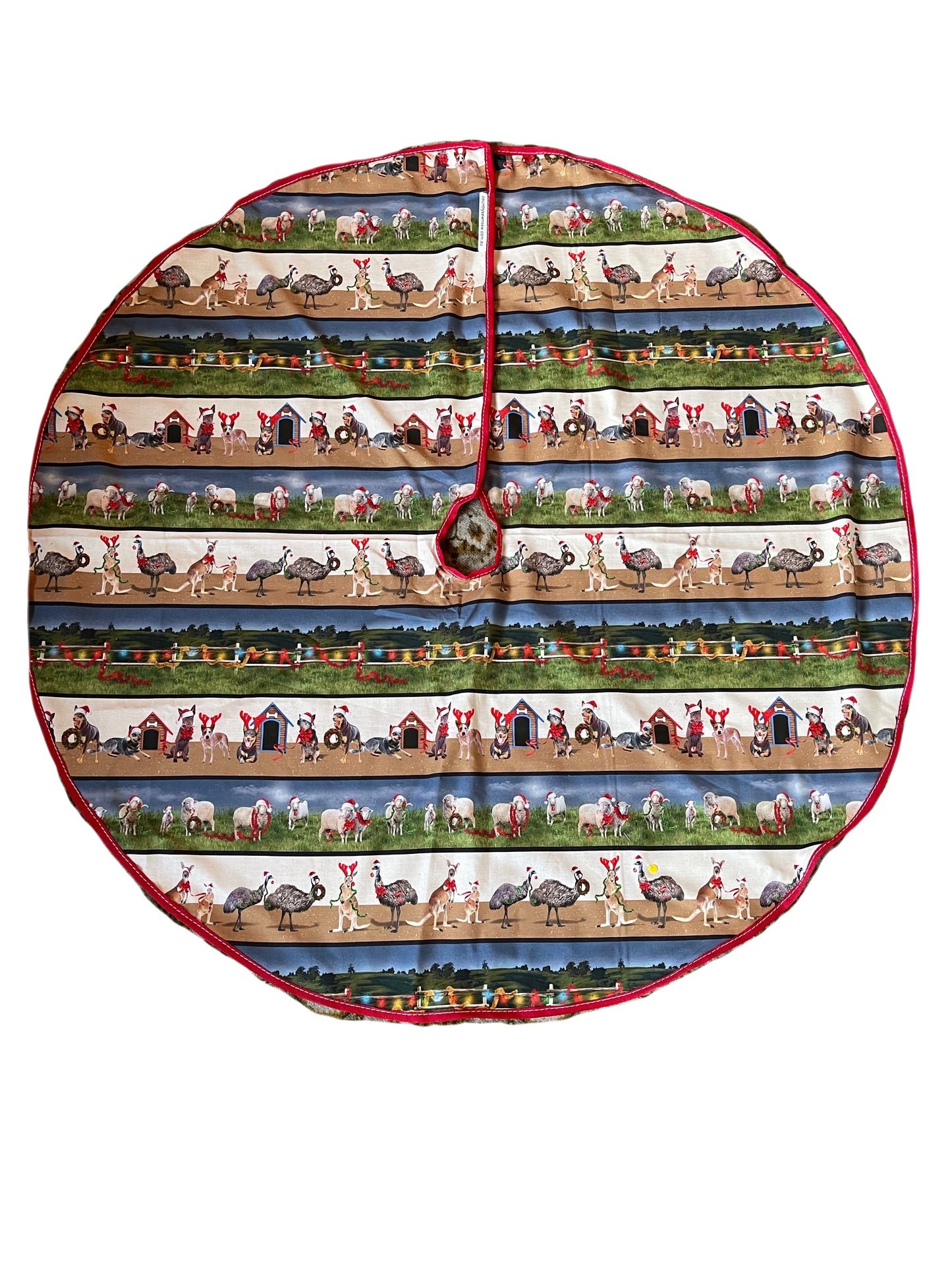Christmas Tree Skirt - farming