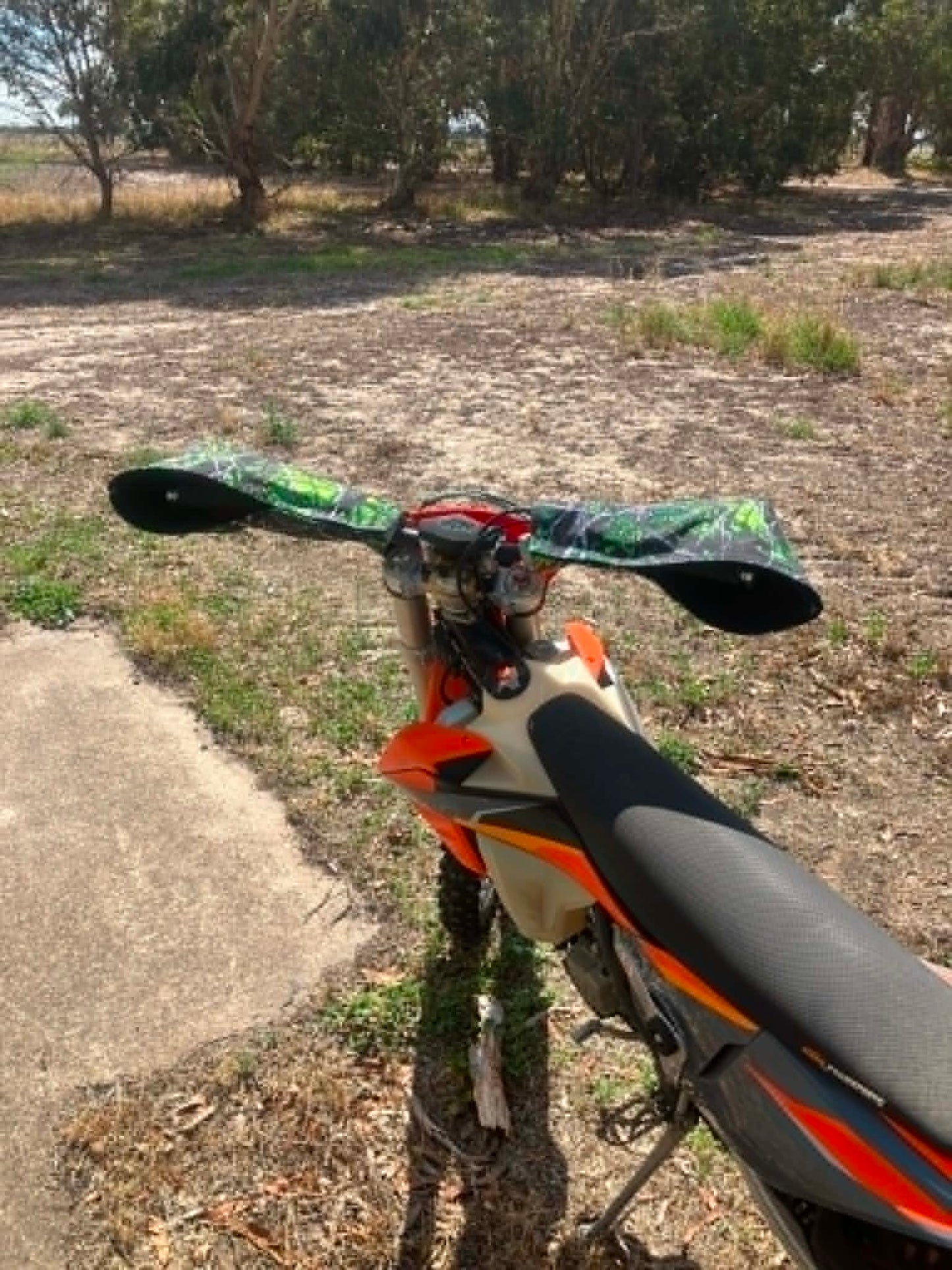 Motorbike Handlebar covers - CAMO