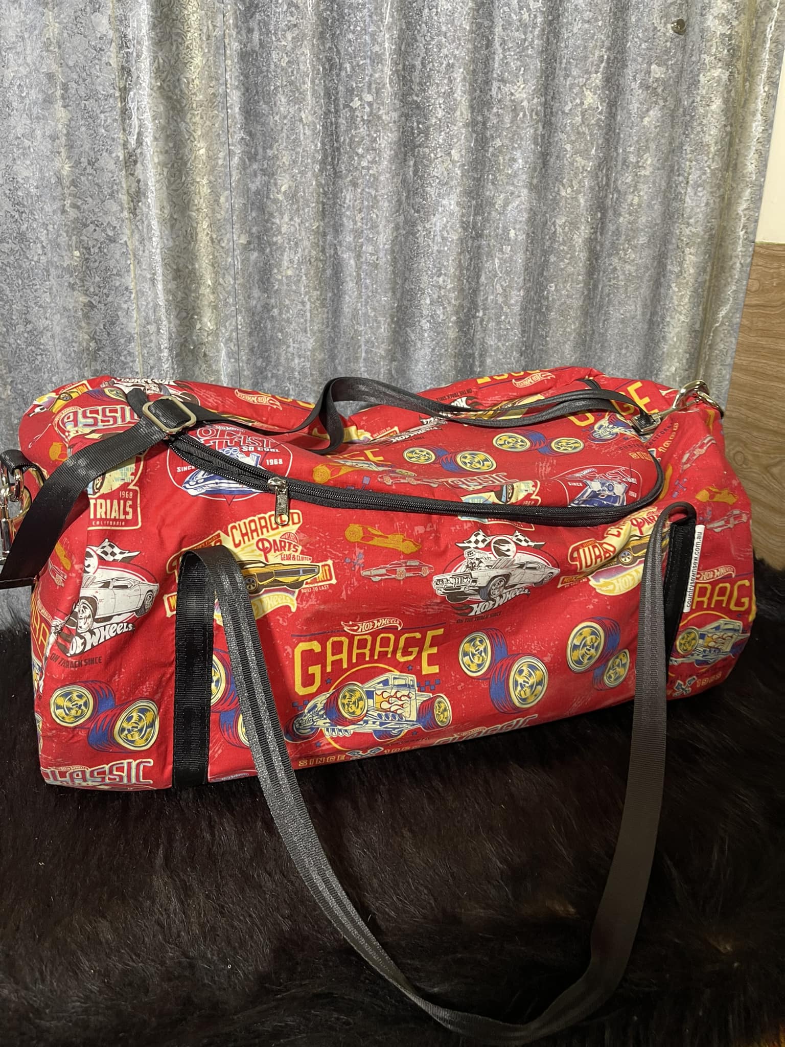 Fabric Duffle Bag - Hot Wheels – Country SewNSew