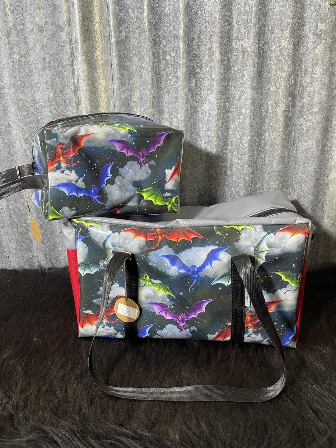 Ready made Overnight bag and toiletry bag set - Dragons