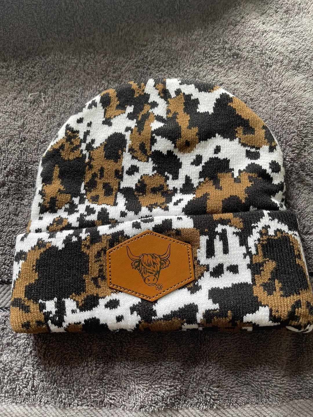 Cow print beanie - Highland cow 6