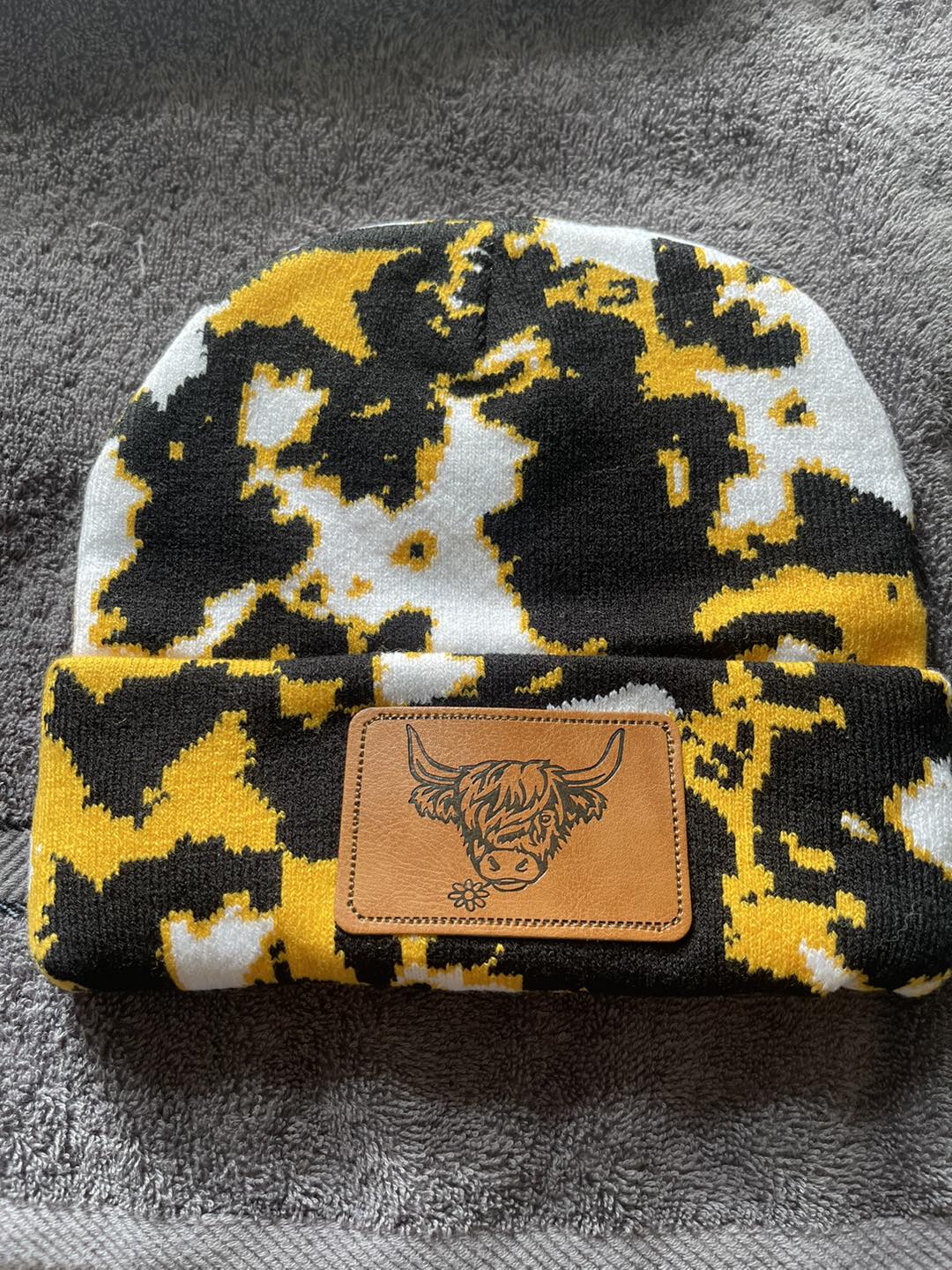 Cow print beanie - Highland cow 3