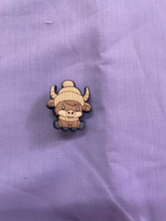 Croc Charm - Highland cow - beanie