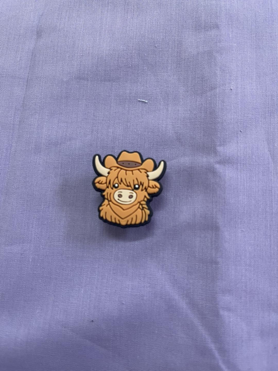 Croc Charm - Highland cow - cowboy hat