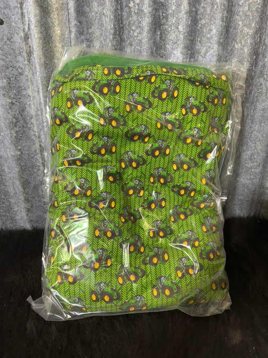 Swag Blanket - John Deere tyre tracks - Green back