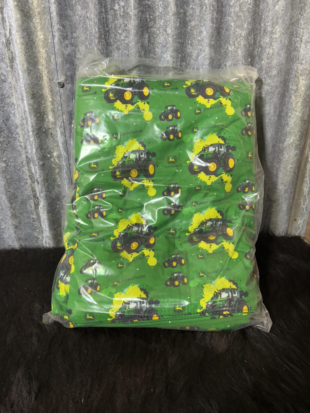 Swag Blanket - John Deere - Green back
