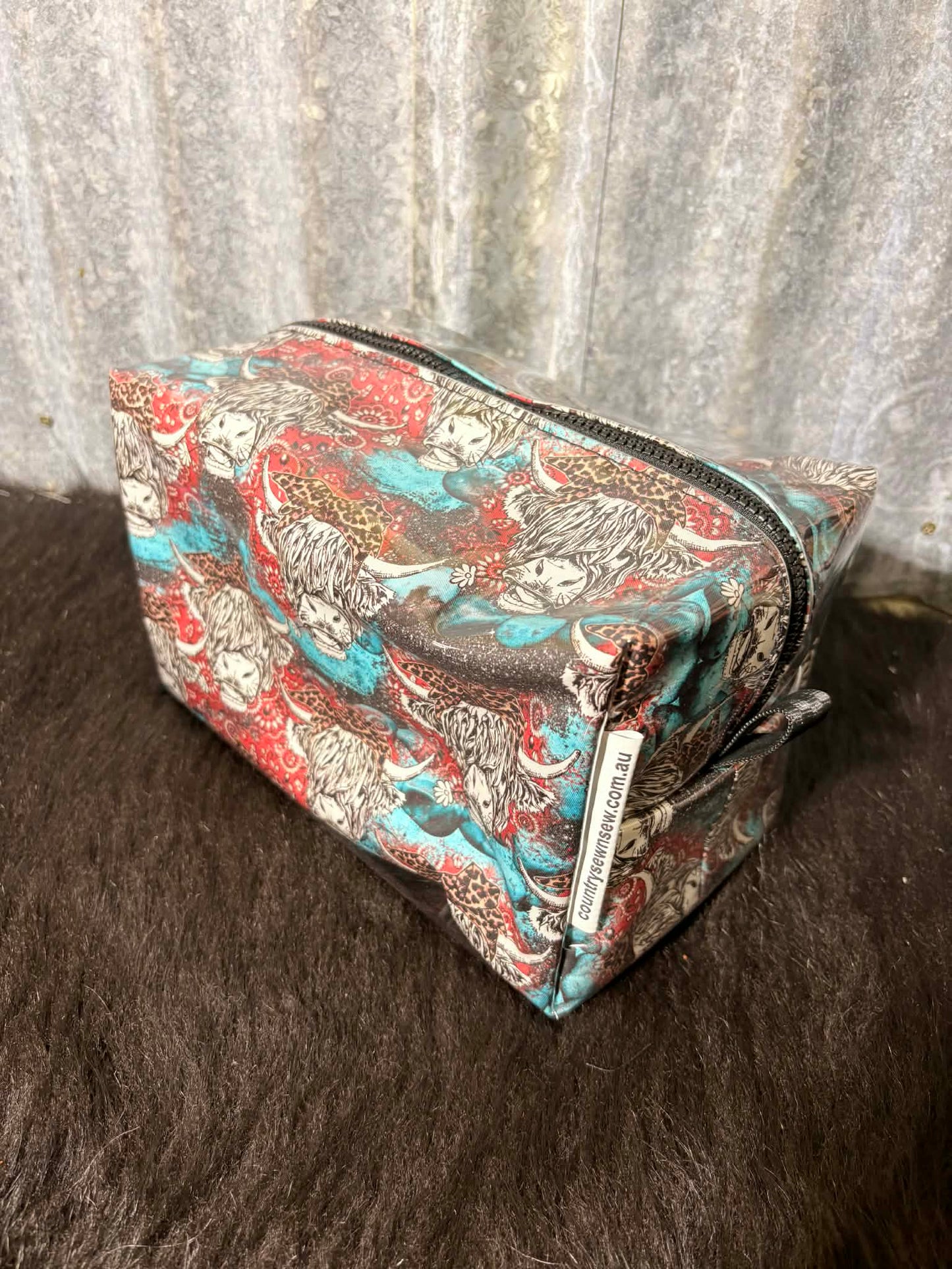 Box Toiletry Bag - Highland cow paisley