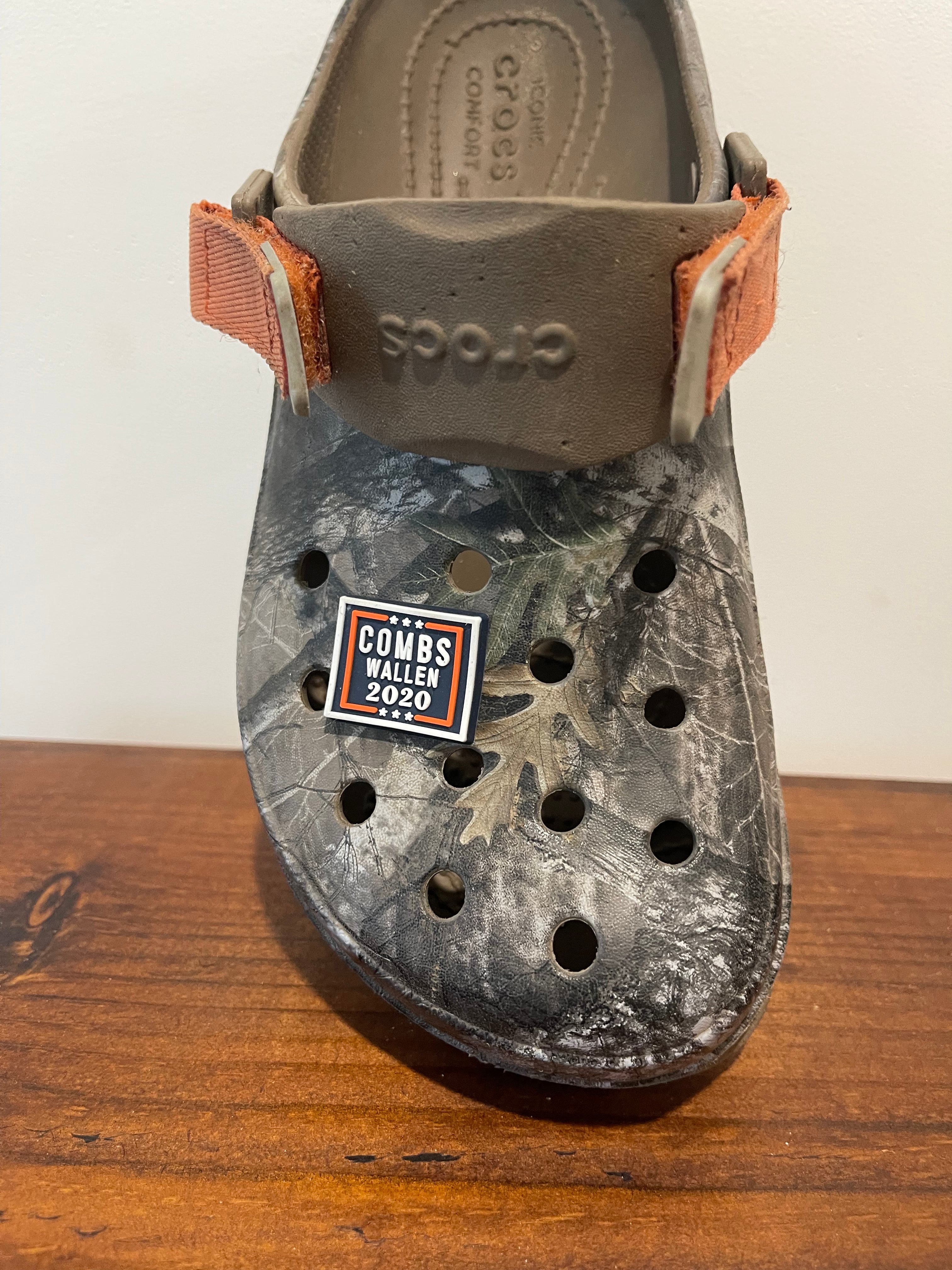 Luke combs sales crocs 2020