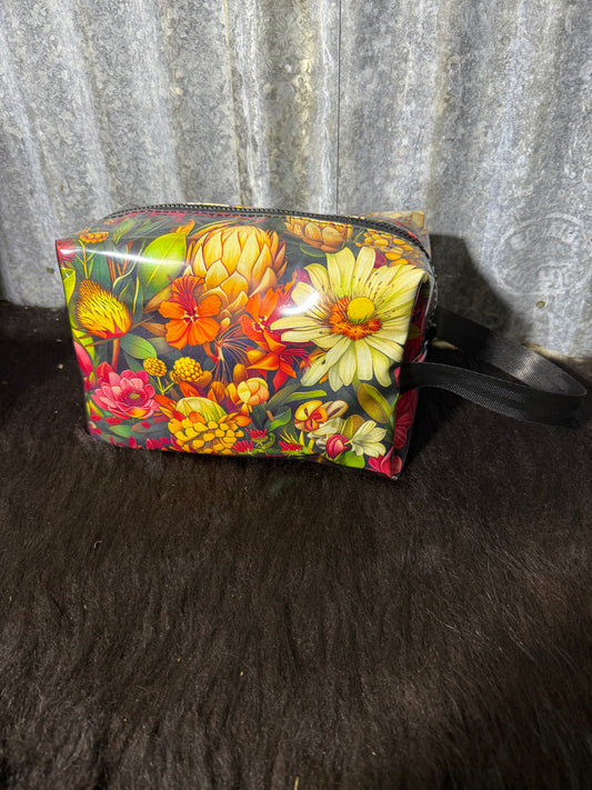 Box Toiletry Bag - Bright floral