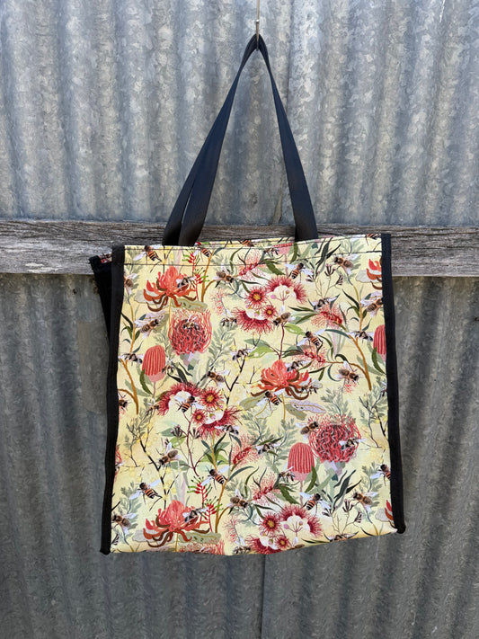 Pvc and fabric shopping bag -  Busy bees
