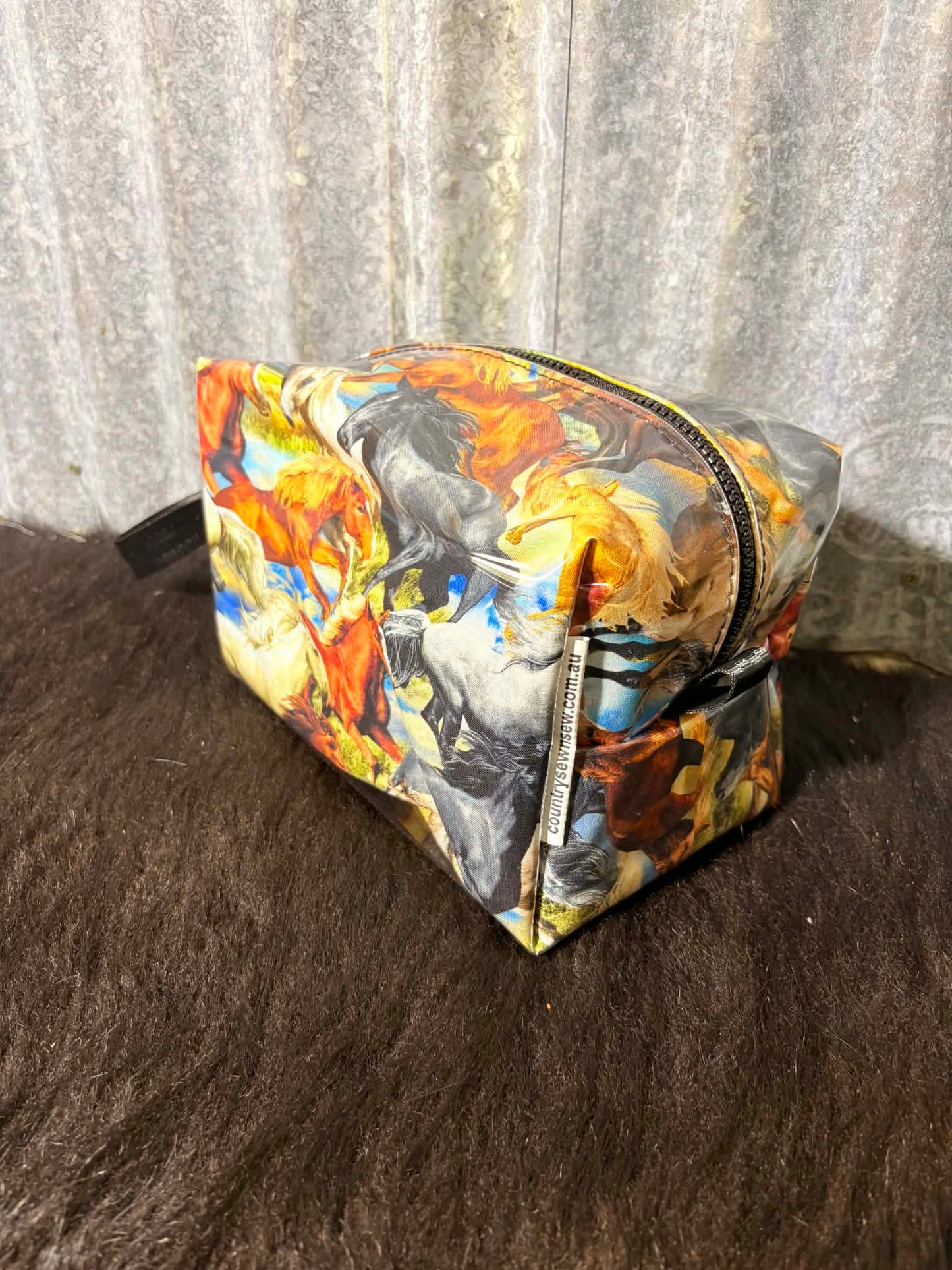 Box Toiletry Bag - Horses in herd