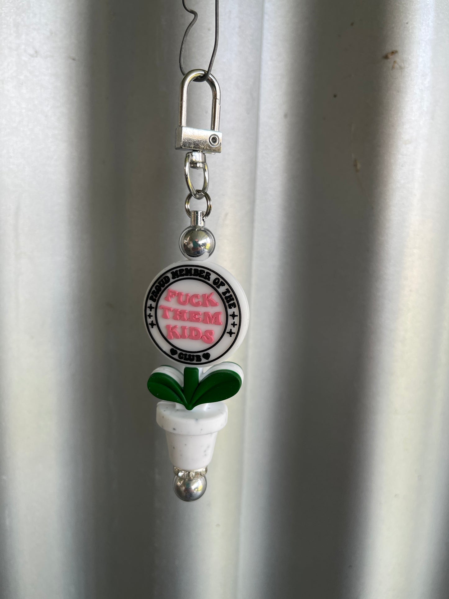 Keyring, beaded - love them kids. Fuck them kids