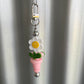 Keyring, beaded - smiling daisy