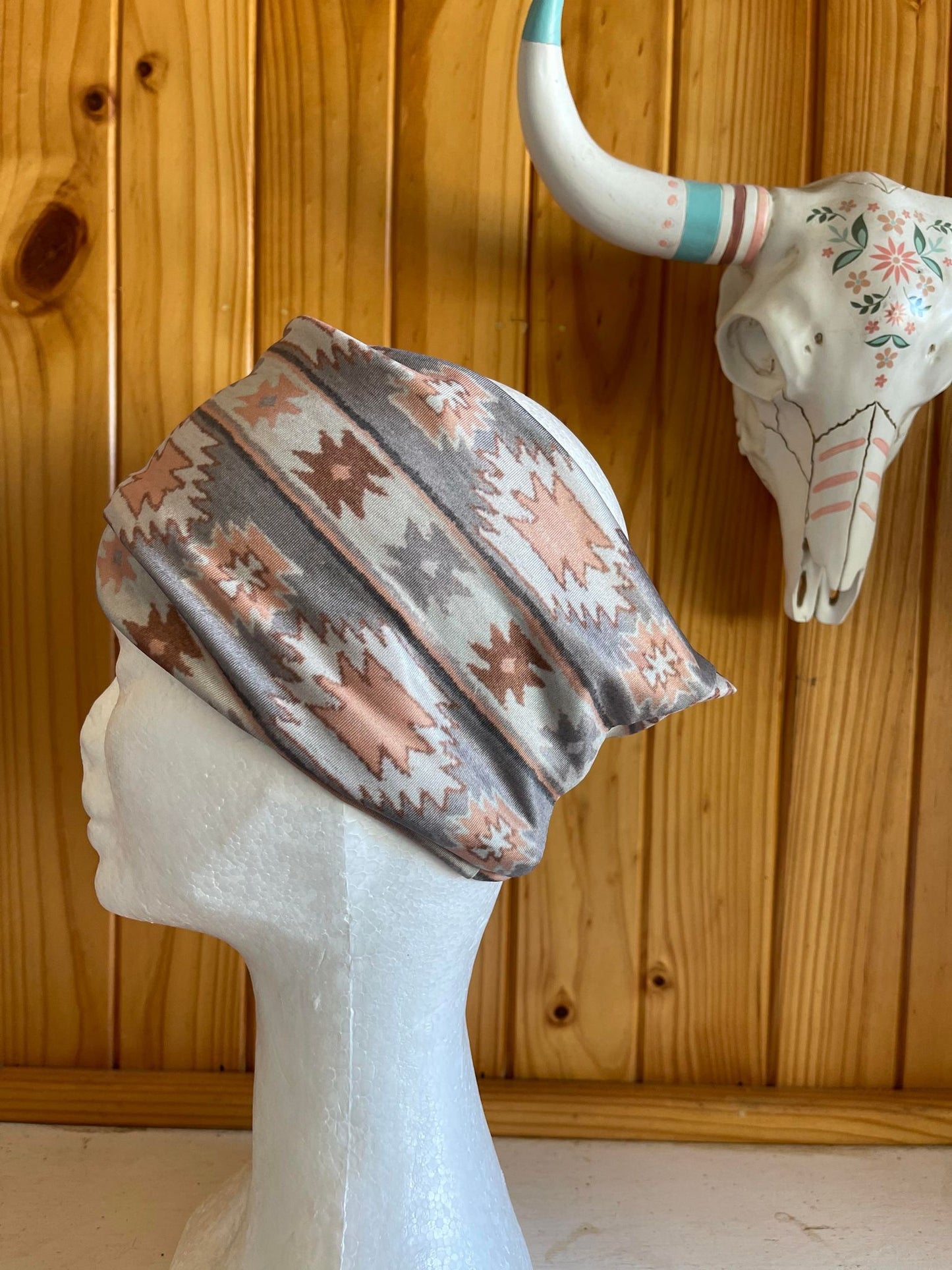 Headband, Neck scarf