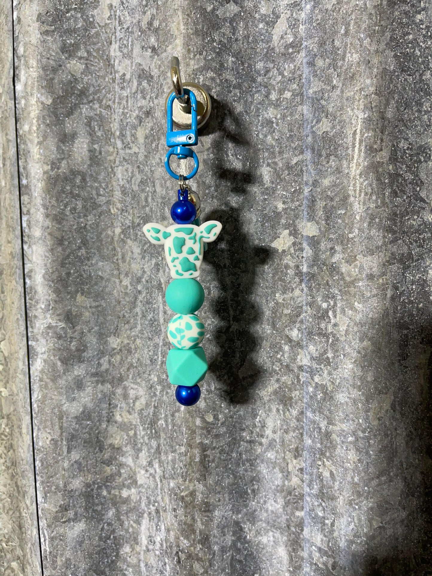 Keyring, beaded - Teal cow
